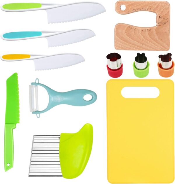 RISICULIS 11 Pieces Wooden Kids Kitchen Knife, Kids Knife Set Include Wood Kids Knife, Serrated Edges Plastic Toddler Knife, Crinkle Cutter, Sandwich Cutter, Y Peeler, Cutting Board