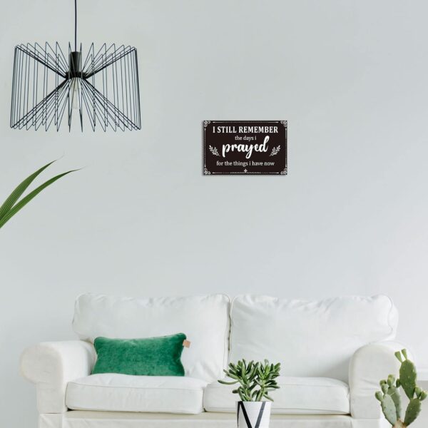 I Still Remember The Days I Prayed Home Wall Decorations Wooden Table Centerpieces Box Sign Farmhouse Decor House Prayer Wooden Rustic Presents For Bedroom Living Room or Shelf (Black) - Image 4