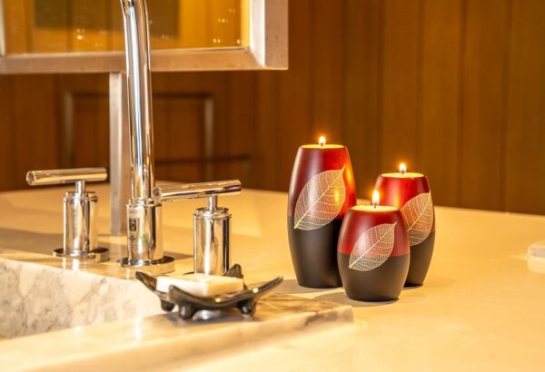 IYARA CRAFT 3 Wooden Candle Holders Decorative Candle Holders with Beauty Decor Dry leaf – Intricate Details – Matte Wood Finish – Ideal for Modern & Rustic Settings 2 tones, red, black (Rugby Shape) - Image 5