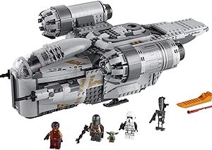 LEGO Star Wars The Razor Crest 75292 Mandalorian Starship Toy, Gift Idea for Kids, Boys and Girls with The Child 'Baby Yoda' Minifigure (Exclusive to Amazon)