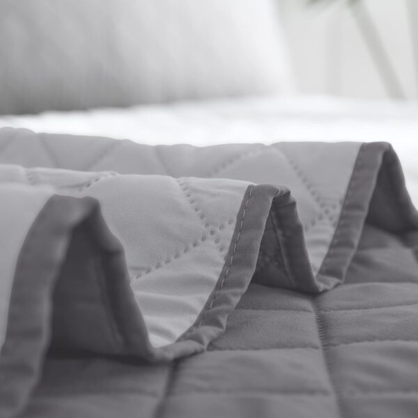 Easy-Going Full/Queen Size Reversible Quilt Set with 1 Quilt and 2 Pillow Shams, Soft Bed Quilt Cover, Lightweight Microfiber Bedspread, Water and Stain Resistant, Gray/Light Gray - Image 6