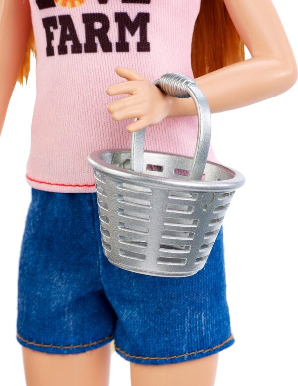 Barbie Careers Playset, Chicken Farmer Set with Fashion Doll with Red Hair & Boots, Henhouse, Chickens & Accessories (Amazon Exclusive) - Image 4