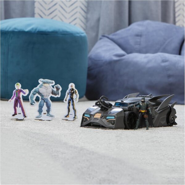 DC Comics, Crusader Batmobile Playset with Exclusive 4-inch Batman Figure, 3 Super-Villain Paper Figures, Kids Toys for Boys and Girls Ages 4+ - Image 3
