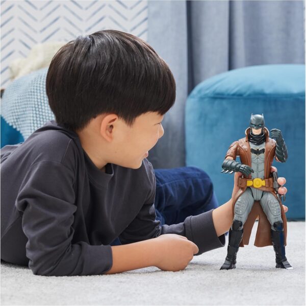 DC Comics, Batman Action Figure, 12-inch, Kids Toys for Boys and Girls, Ages 3+ - Image 4