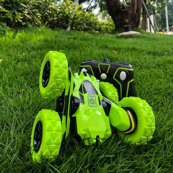 Threeking RC Stunt Cars Remote Control Car Double-Sided Driving 360-degree Flips Rotating Car Toy, Green - Image 6