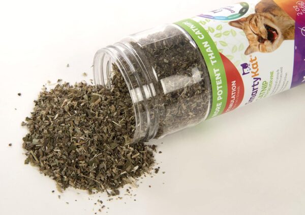 SmartyKat Catnip & Silvervine Blend for Cats & Kittens, Shaker Canister - 2 Ounces - Image 2