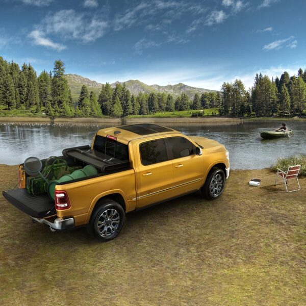 YITAMOTOR Soft Tri-Fold Truck Bed Tonneau Cover Compatible with 2005-2024 Nissan Frontier(NO México), Fleetside 5 ft Bed - Image 8